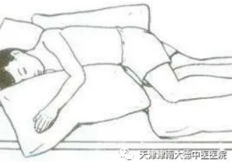 天津津南大德中医：睡眠的姿势对颈椎的影响