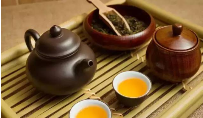 江阴留春堂中医门诊部：喝茶对人体有何好处？